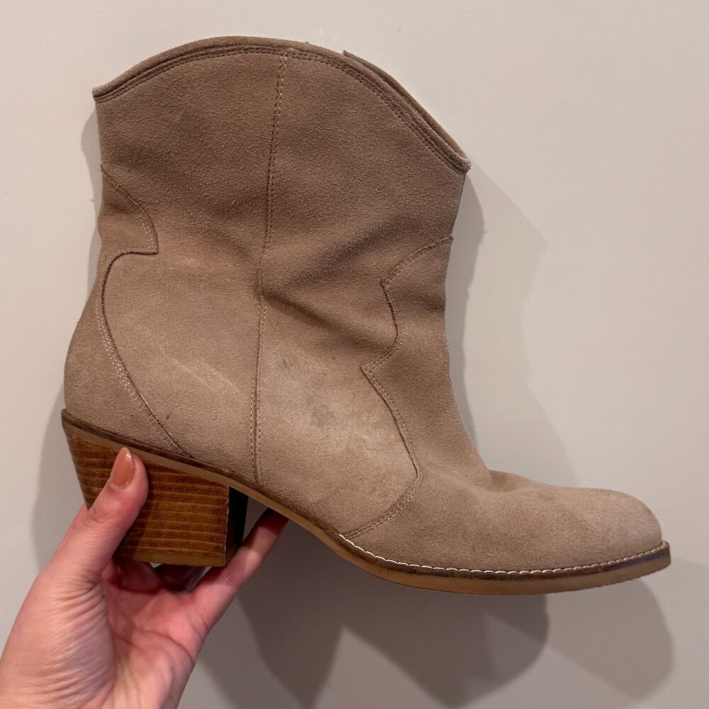 Shania Ankle Western Boot – Sand Suede – 12WW – Barely Worn